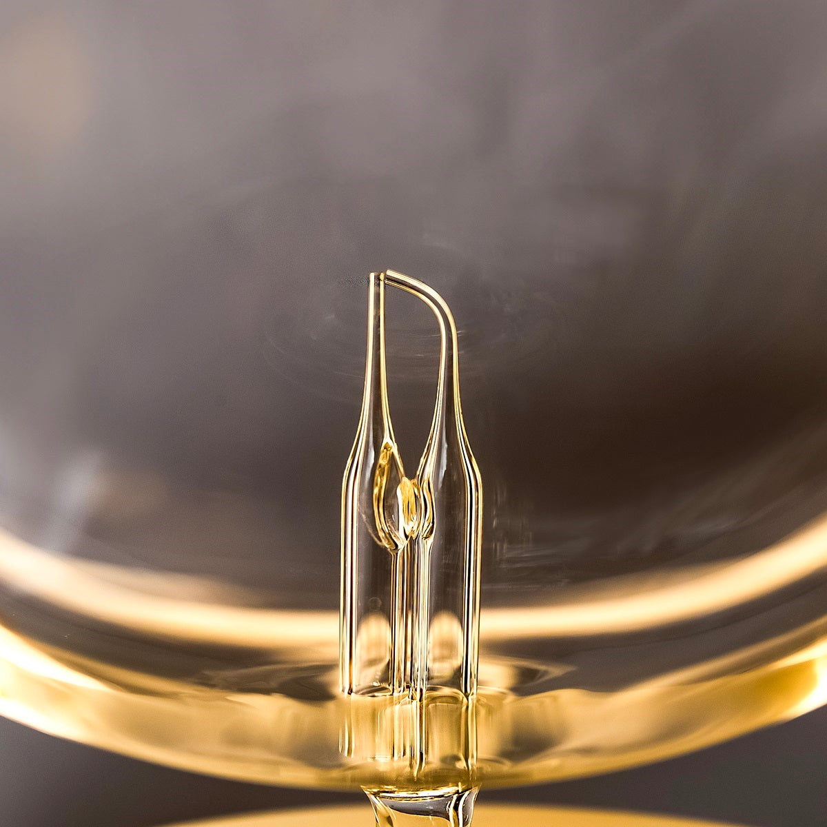 LUNA (Nebuliser+Ringlight) - Waterless Diffuser | Essential oil Burner | Aromatherapy, Glass